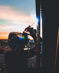 Сварщик полуавтомат Миг Маг (136) Нидерланды