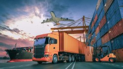 Водитель C+e. Работа по маршрутам: Германия, Франция, Голландия, Бельгия